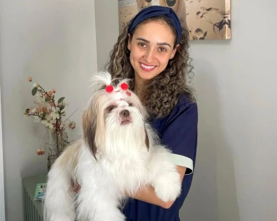 tais-naiara-tosadora